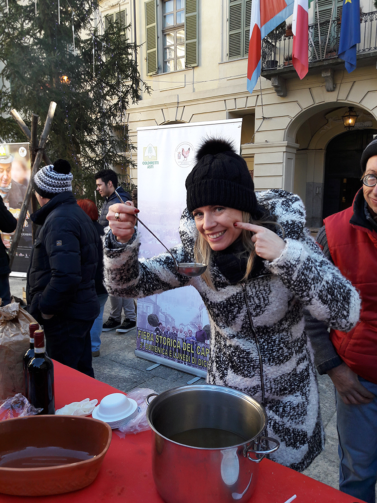 Ilaria live